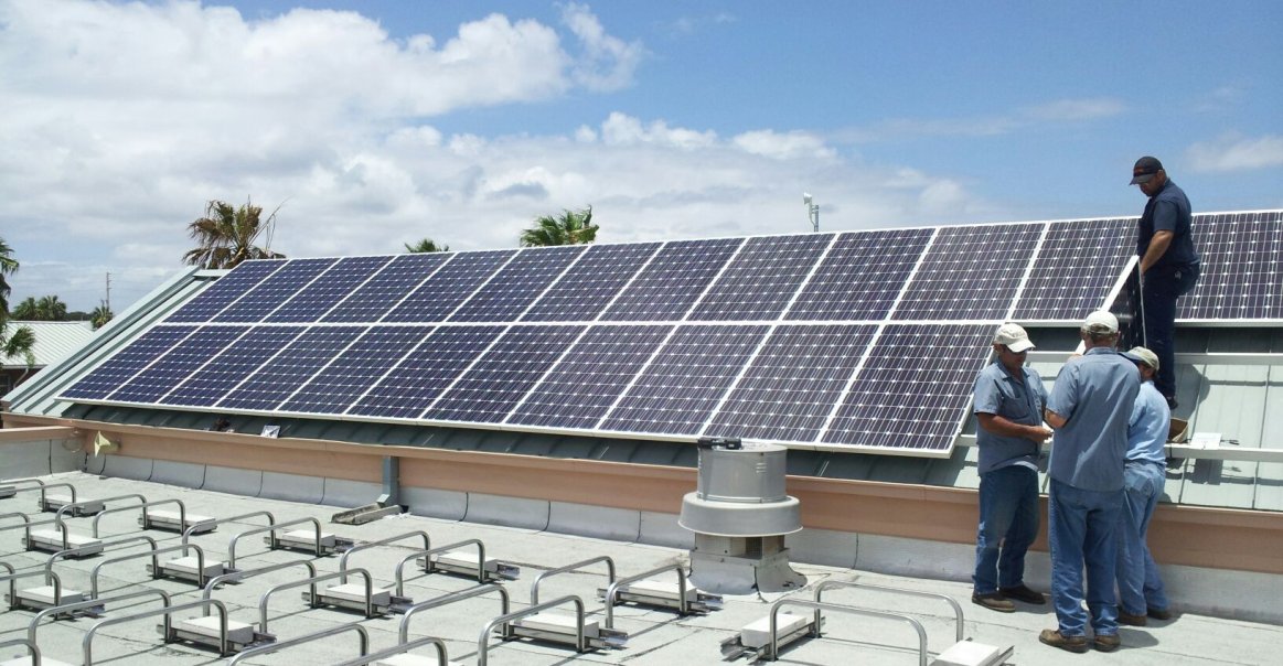 37 kW Neptune Beach City Hall Solar Installation 37 kW Neptune Beach City Hall Solar Installation