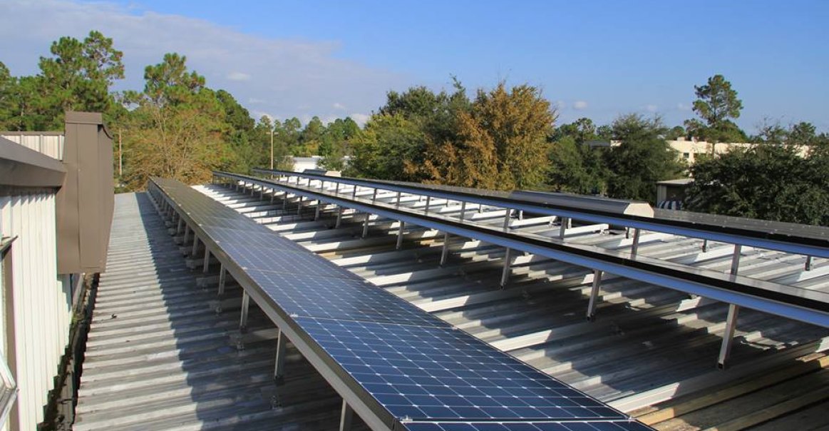 47 kW Corrugated Roof Installation for the Gainesville, FL Feed in Tariff Tilt Legs