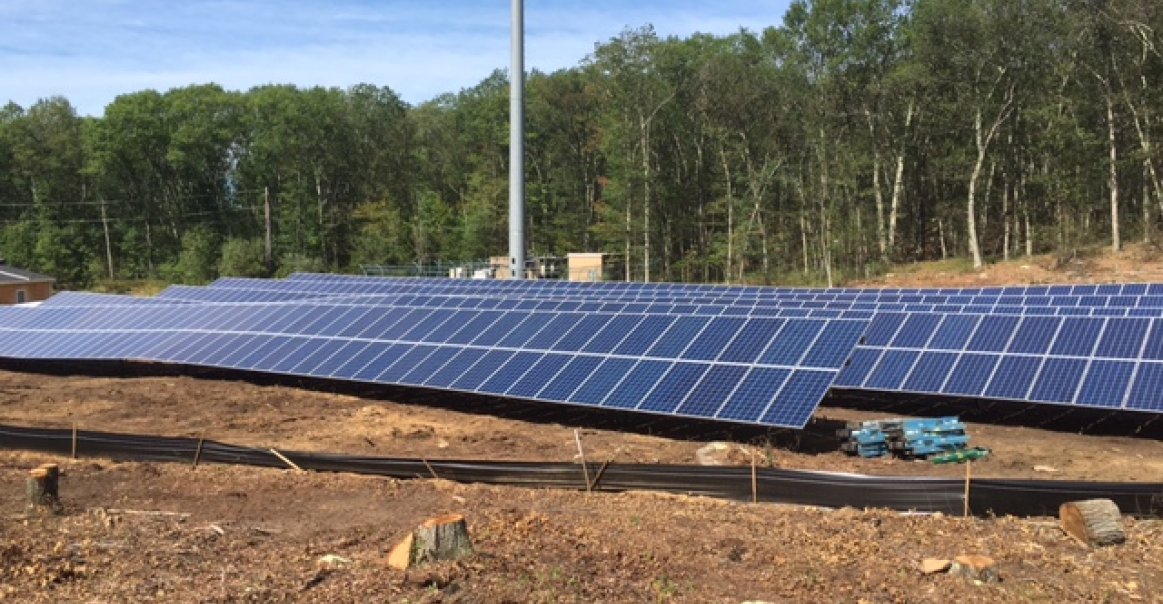 250kW Jinko Solar ground mount RI Carbide ground mount